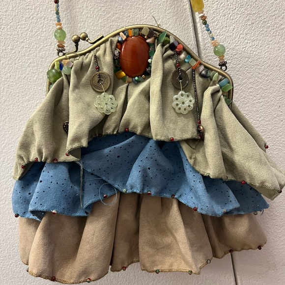 Mary Frances Vintage Bohemian Bag - Picture 3 of 6